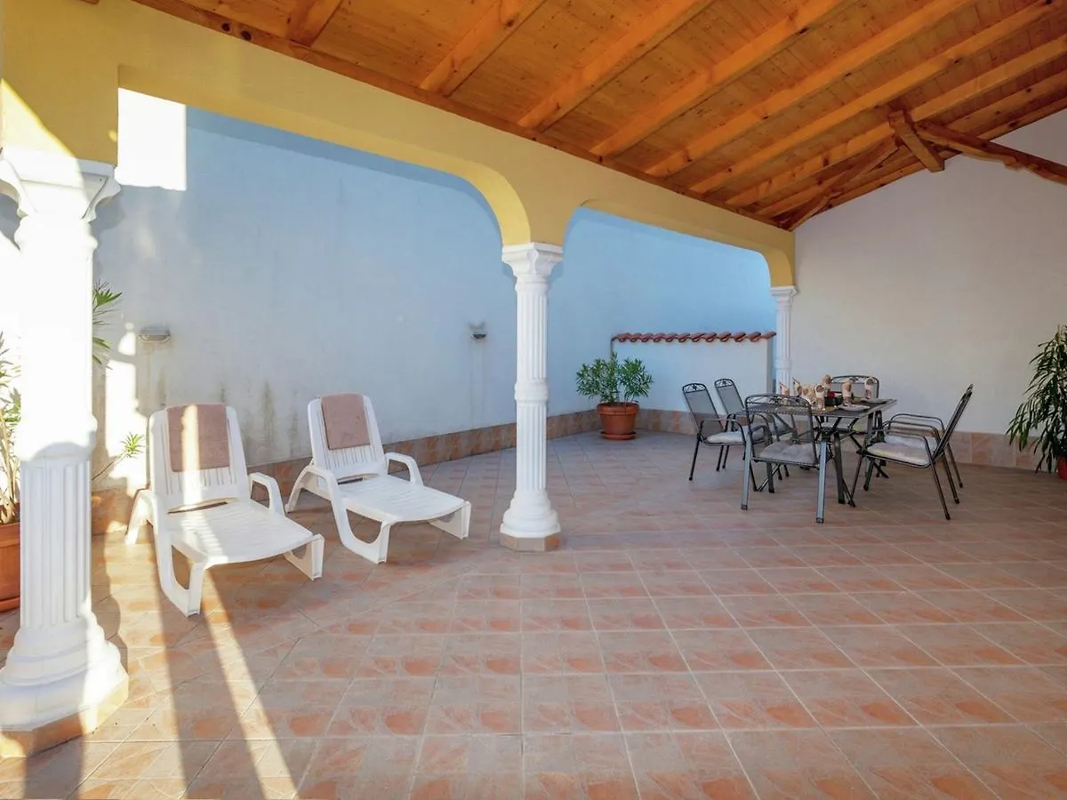 Spacious Apartment In Dramalj With Swimming Pool