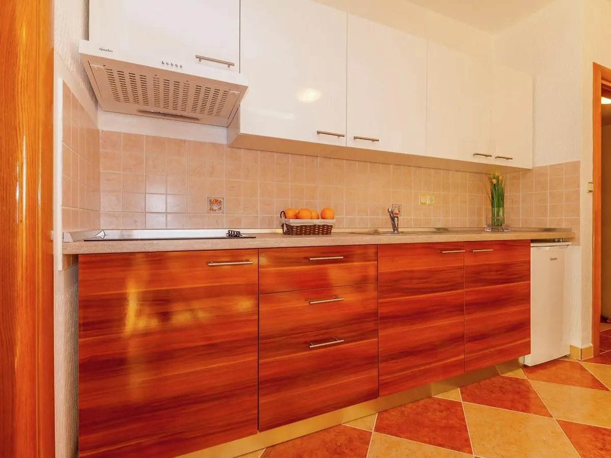 Spacious Apartment In Dramalj With Swimming Pool